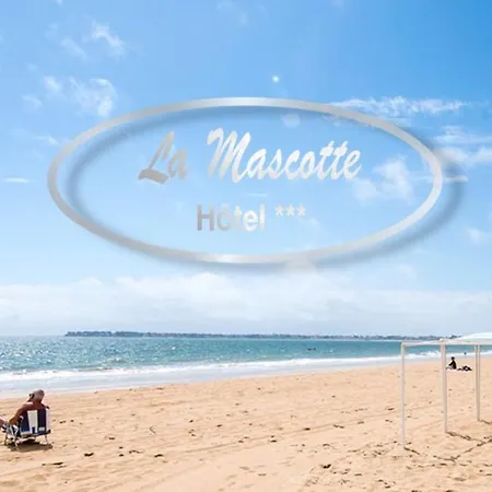 ホテル ラ マスコット La Baule