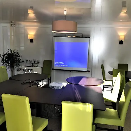 La Mascotte 호텔 3*