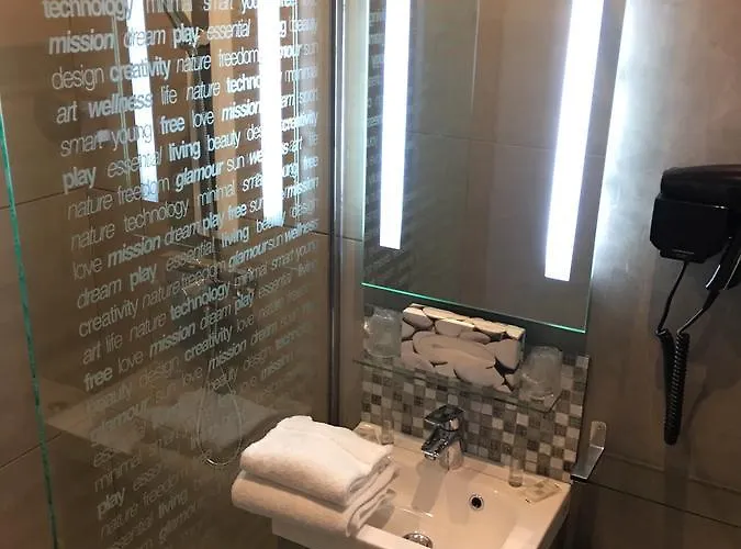 Hotel La Mascotte 3*